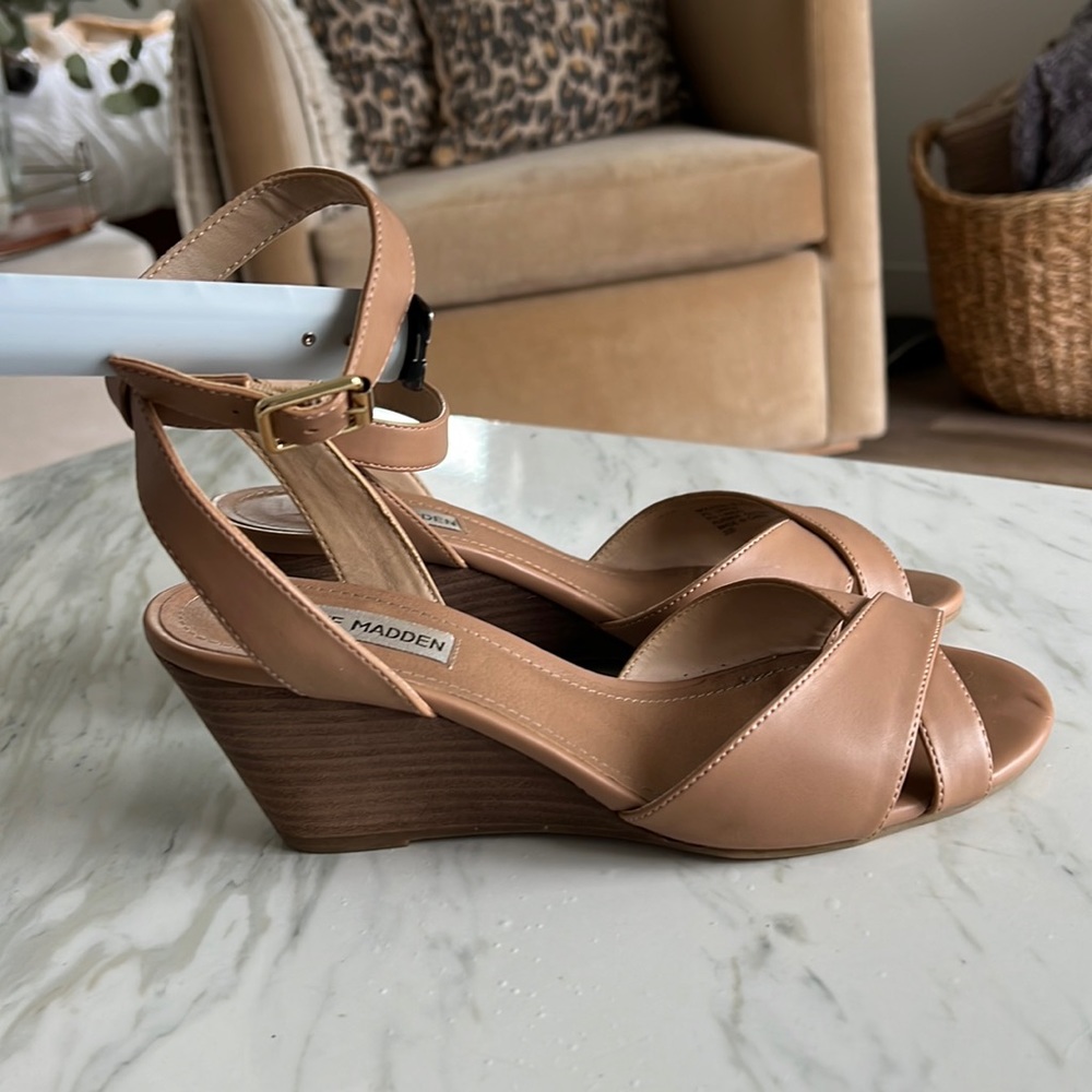 Steve Madden Noleen Wedge Heels